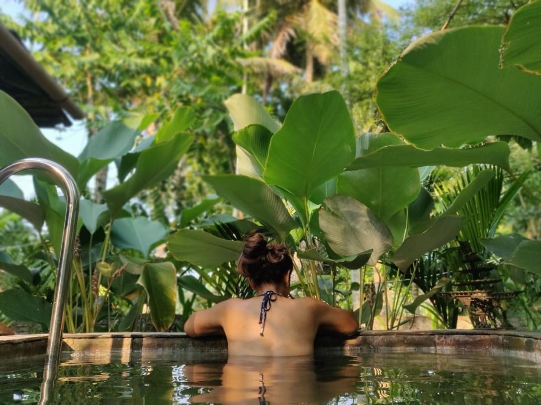 Sunsets And Palm Trees Bed & Breakfast Alappuzha ภายนอก รูปภาพ